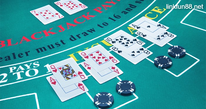 Cược Double Down trong Blackjack là gì?